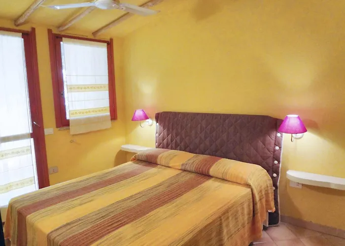 Charming House With Terrace & Garden - Loiri Porto San Paolo 度假居